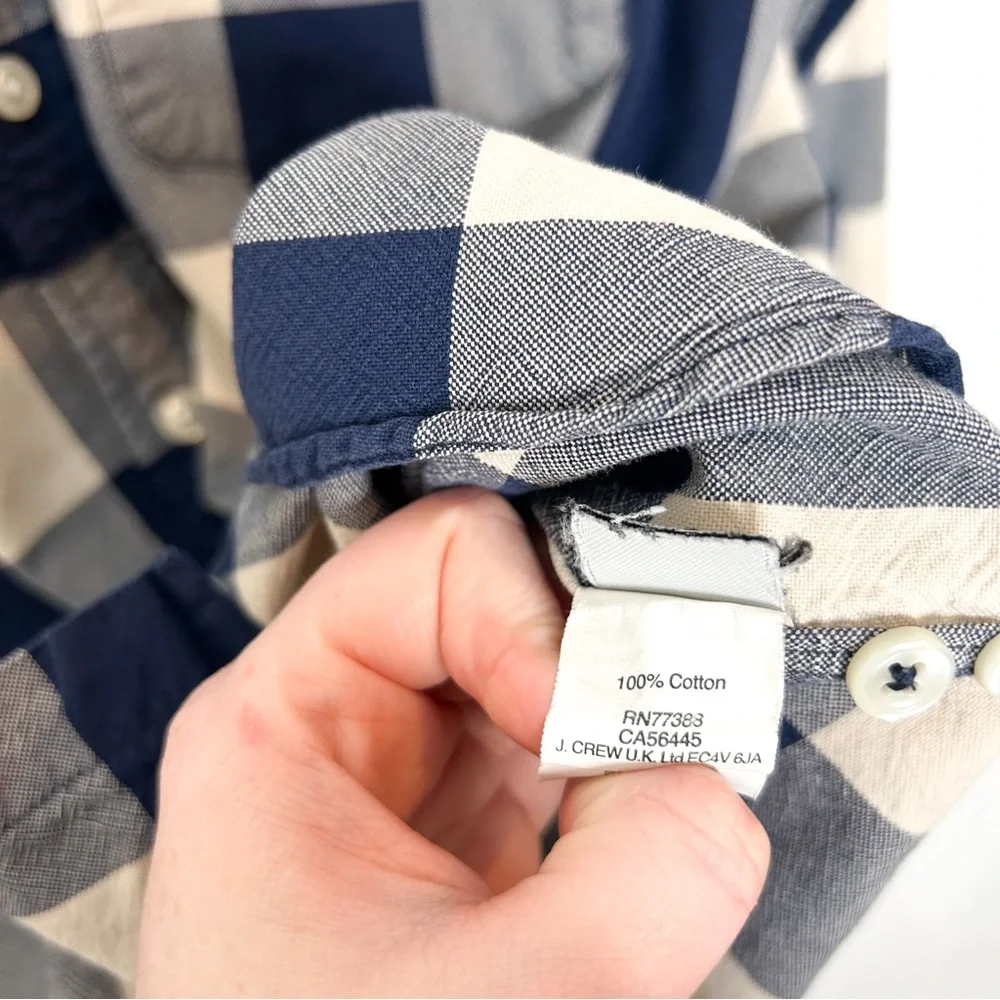 J. Crew Mens Oxford Slim Fit Long Sleeve Plaid Button Front Shirt‎ Small S